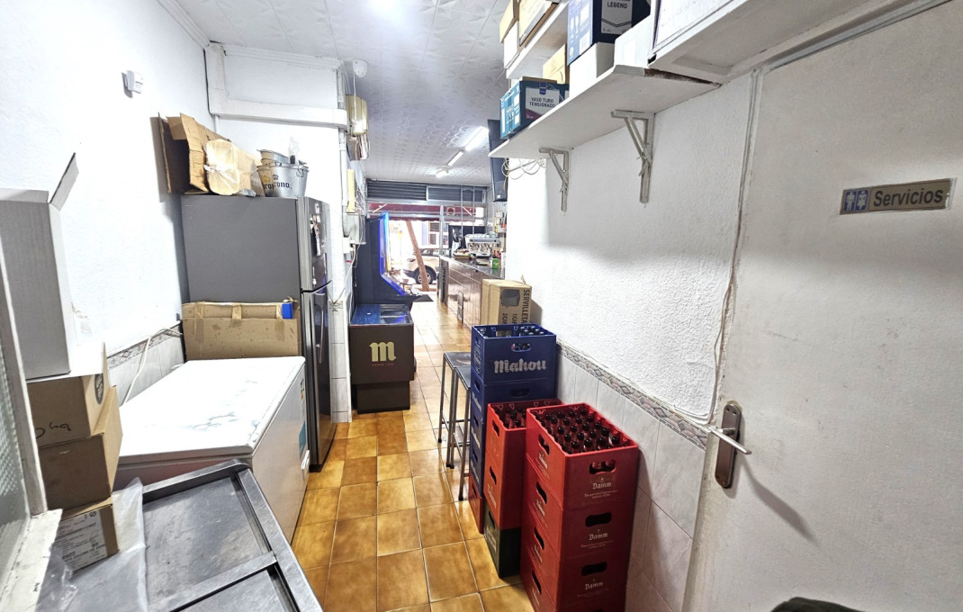 Traspaso - Licencia C2 -
Barcelona - Santa Coloma De Gramanet