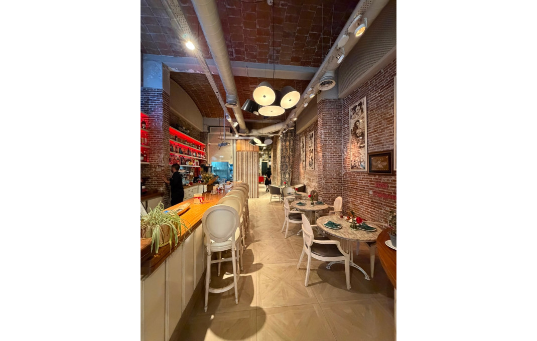 Traspaso - Bar Restaurante -
Barcelona - Eixample