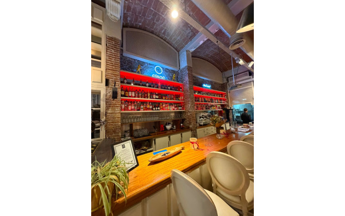 Traspaso - Bar Restaurante -
Barcelona - Eixample