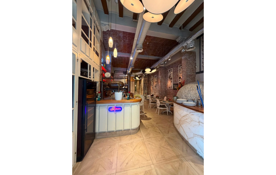 Traspaso - Bar Restaurante -
Barcelona - Eixample