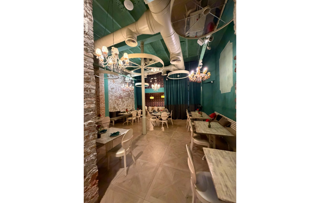 Traspaso - Bar Restaurante -
Barcelona - Eixample
