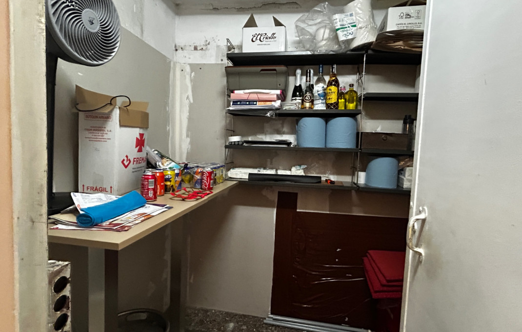 Traspaso - Bar-Cafeteria -
Sant Feliu