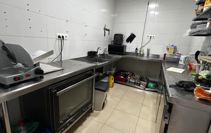 Traspaso - Bar-Cafeteria -
Sant Feliu