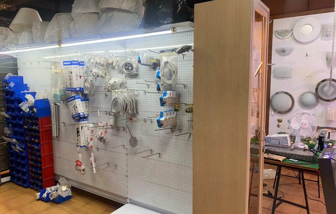 Traspaso - Tiendas -
Barcelona - Eixample Izquierdo Alto