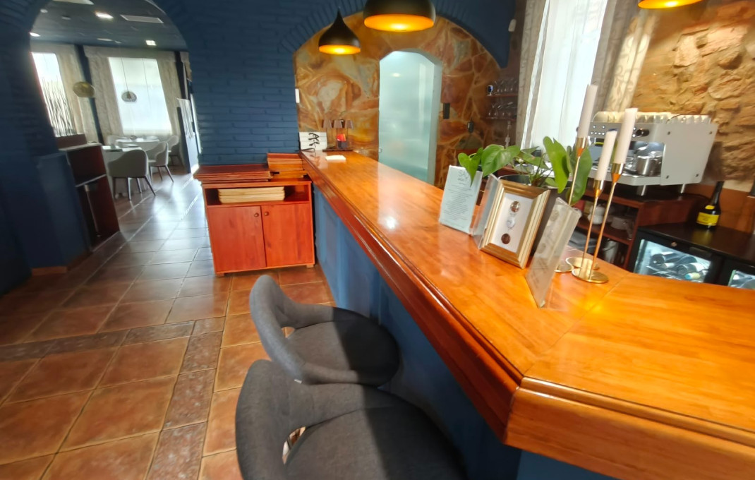 Traspaso - Restaurante -
Barcelona - Gràcia