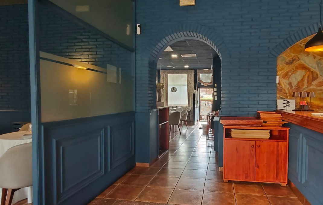 Traspaso - Restaurante -
Barcelona - Gràcia