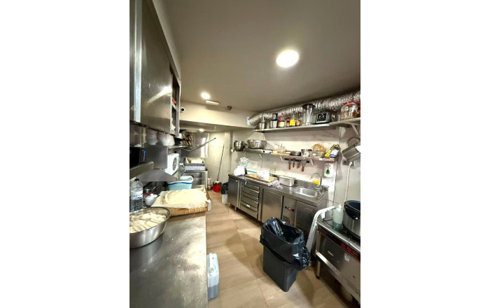 Traspaso - Restaurante -
Barcelona - Sant Martí