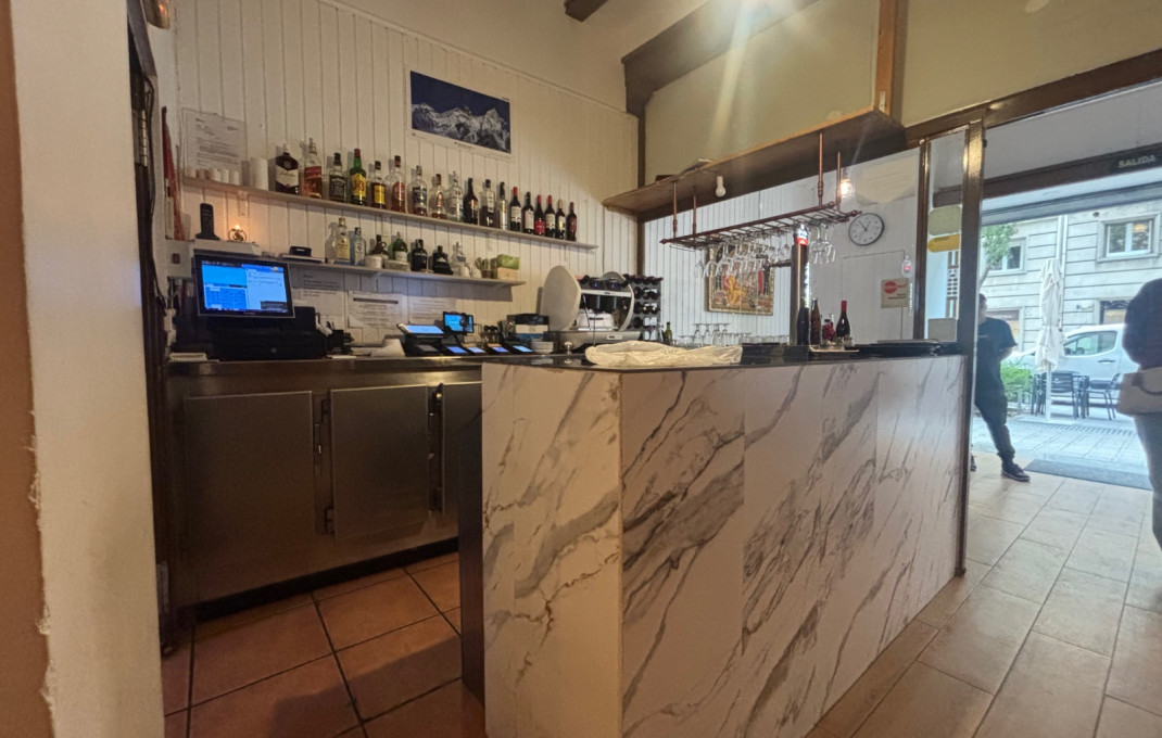 Traspaso - Bar Restaurante -
Barcelona - Eixample