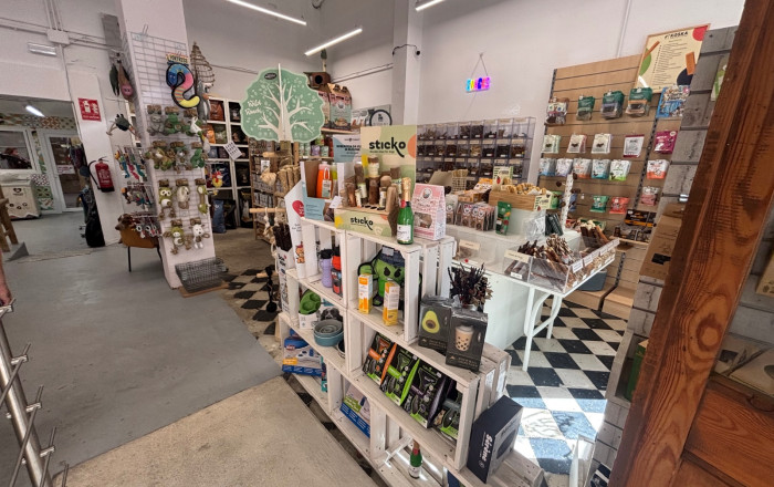 Traspaso - Tiendas -
Barcelona - Eixample Izquierdo
