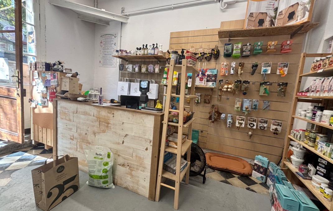 Traspaso - Tiendas -
Barcelona - Eixample Izquierdo