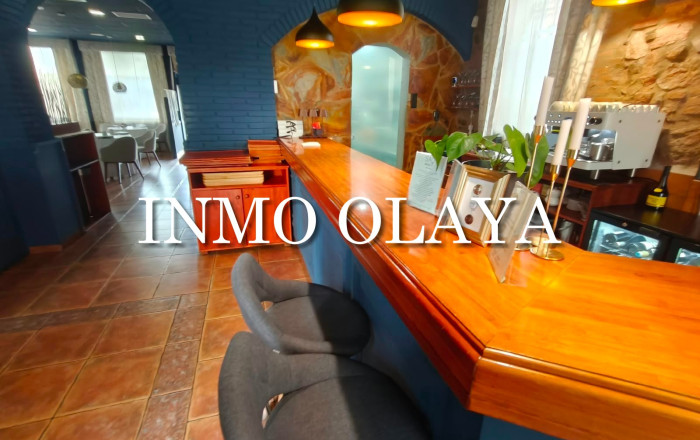 Traspaso - Restaurante -
Barcelona - Gràcia