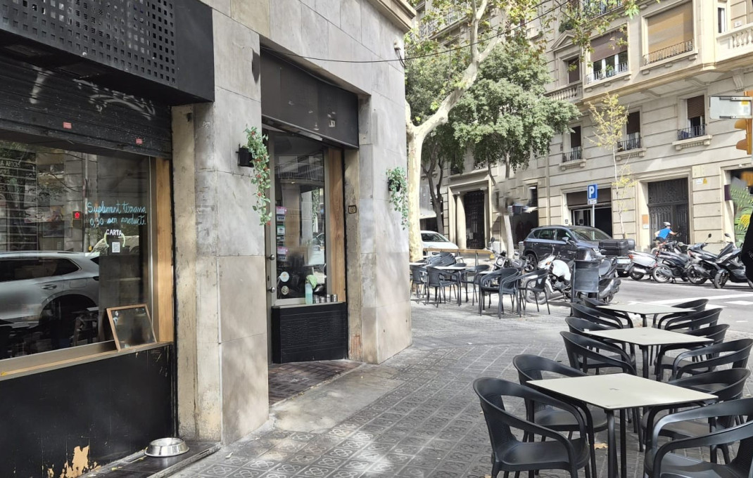 Traspaso - Bar Restaurante -
Barcelona - Eixample