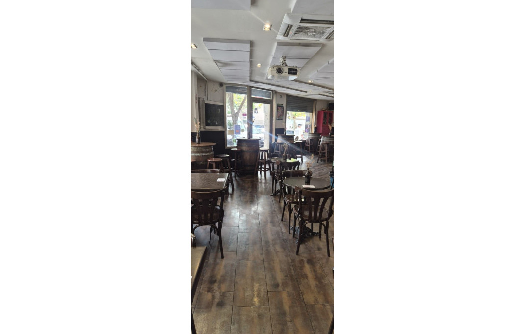 Traspaso - Bar Restaurante -
Barcelona - Eixample