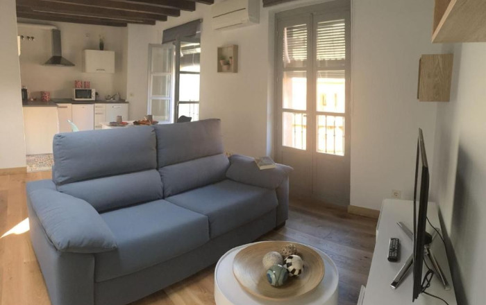 Venta - Apartahotel  -
Toledo