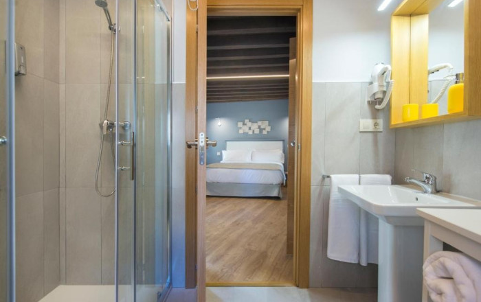 Venta - Apartahotel  -
Toledo