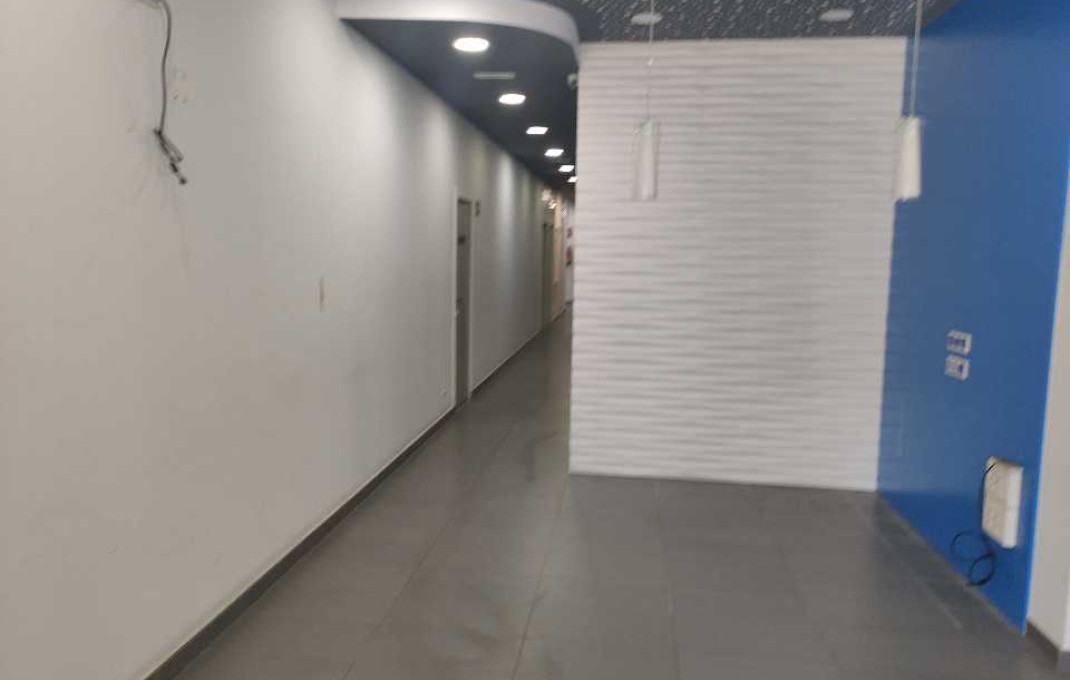 Venta - Local comercial -
Badalona - La Salut