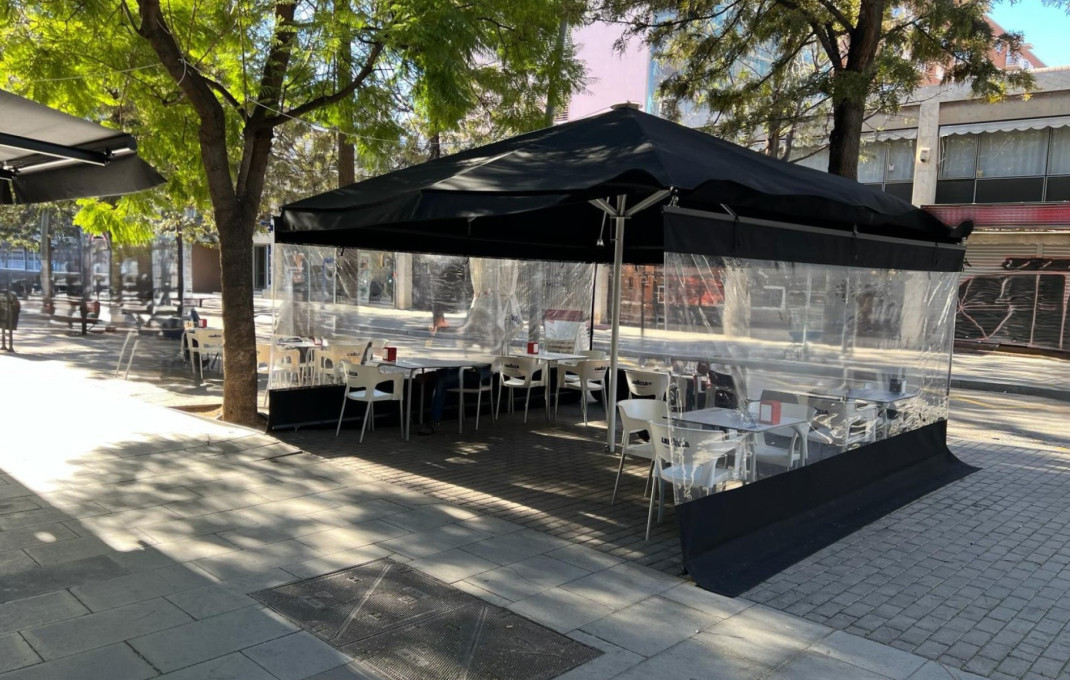 Traspaso - Cafeteria -
Barcelona - Les corts