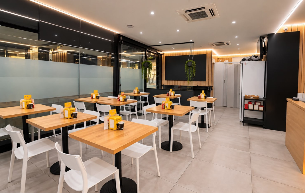 Traspaso - Cafeteria -
Barcelona - Les corts