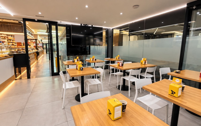 Traspaso - Cafeteria -
Barcelona - Les corts