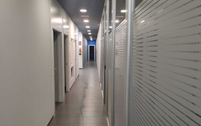 Venta - Local comercial -
Badalona - La Salut