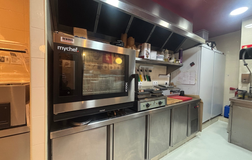 Traspaso - Licencia C2 -
Barcelona - Gràcia