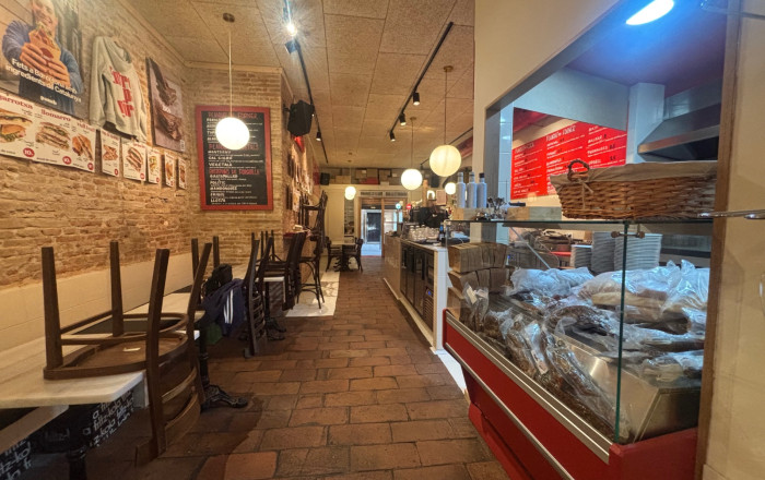 Traspaso - Licencia C2 -
Barcelona - Gràcia