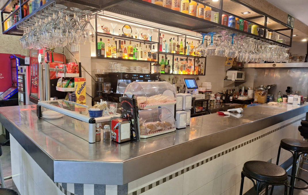 Transfer - Bar Restaurante -
Barcelona - Eixample Derecho
