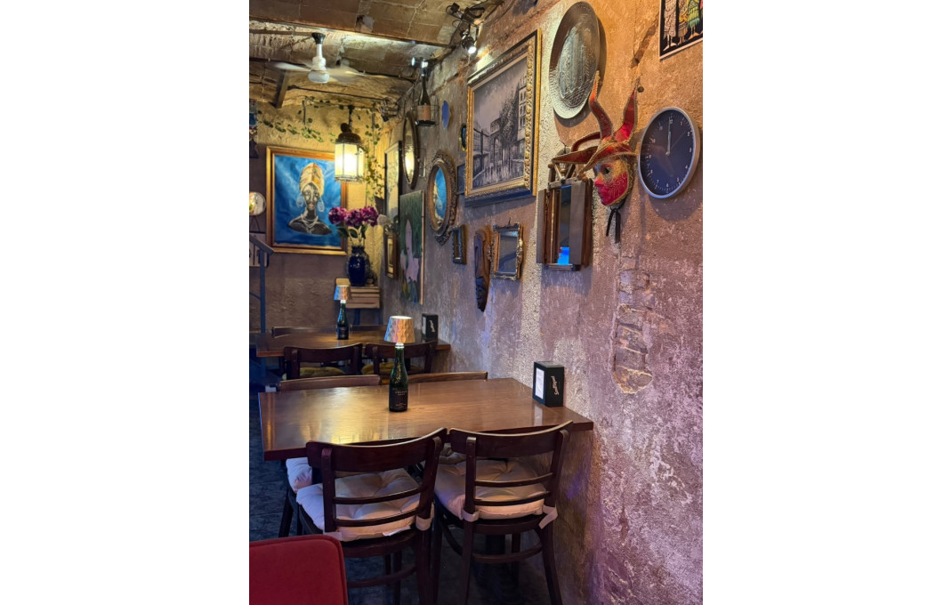 Traspaso - Bar Restaurante -
Barcelona - Eixample
