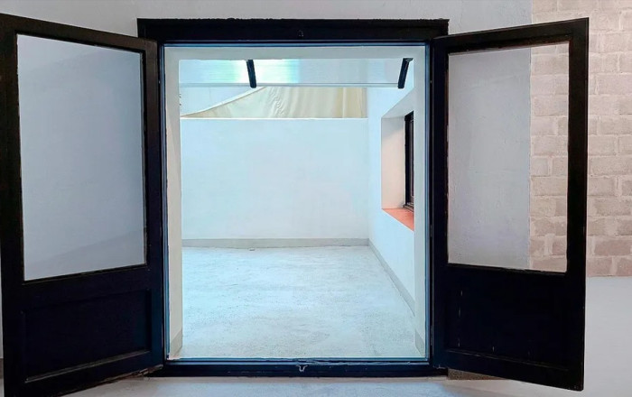 Venta - Local comercial -
Horta - Guinardó