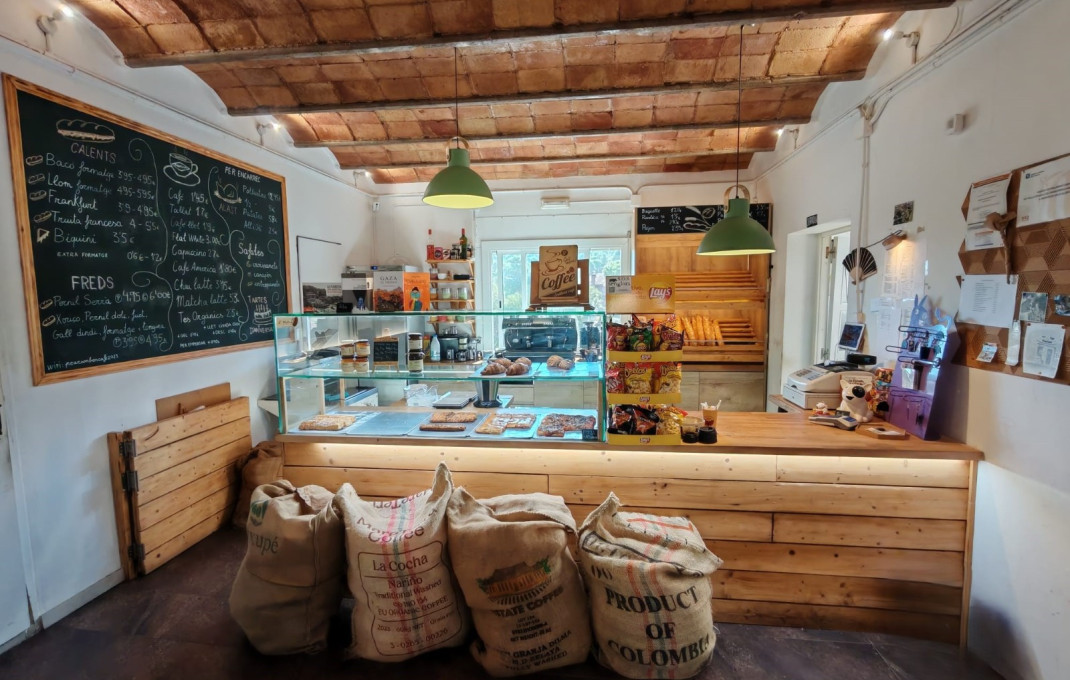 Transfert - Bar-Cafeteria -
Sant Cugat del Vall&egrave;s