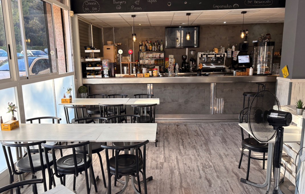 Traspaso - Bar-Cafeteria -
Viladecans