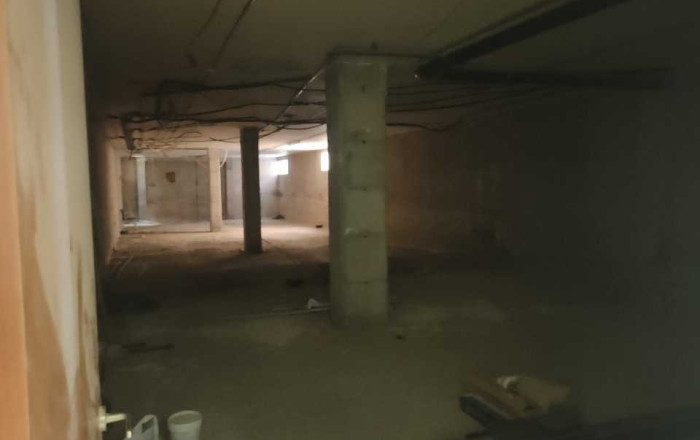 Venta - Local comercial -
Badalona - La Salut