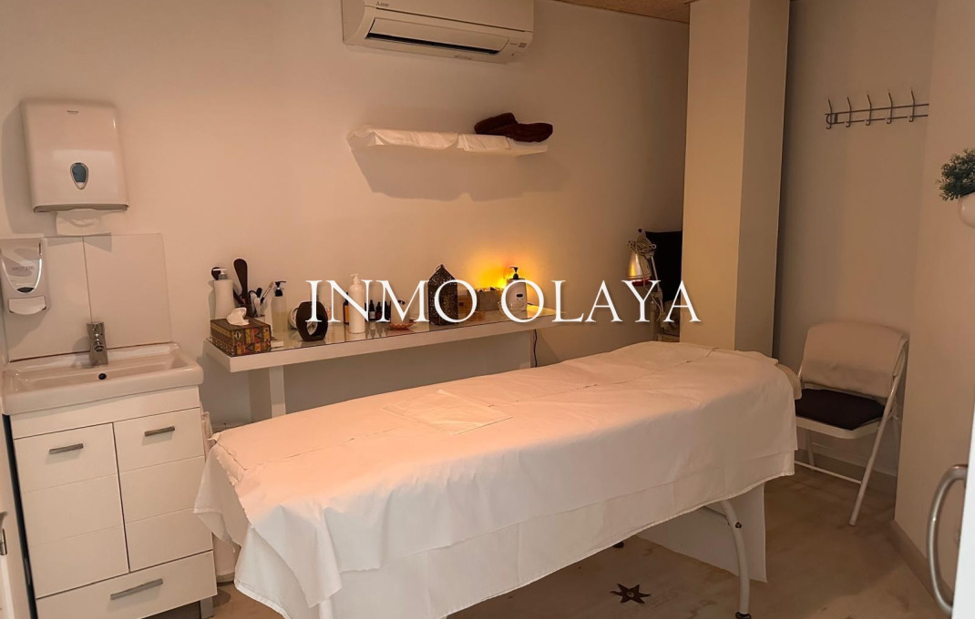 Traspaso - Peluquerias y Estetica -
Mataró - Via Europa - Parque Central