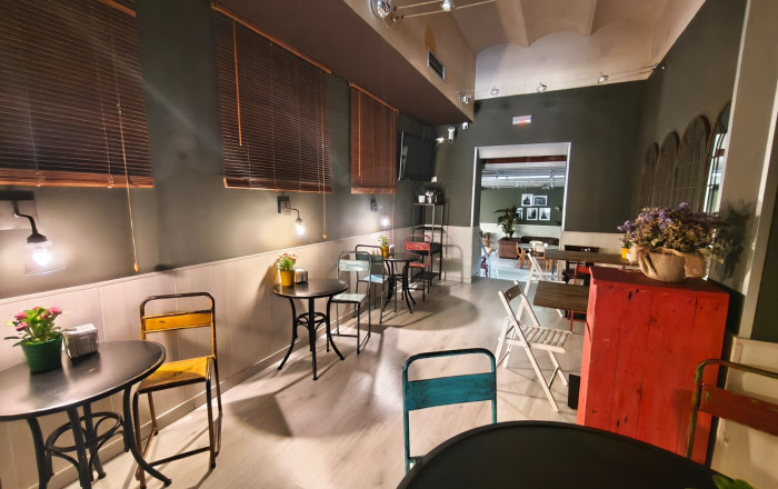 Traspaso - Bar Restaurante -
Barcelona - Les corts