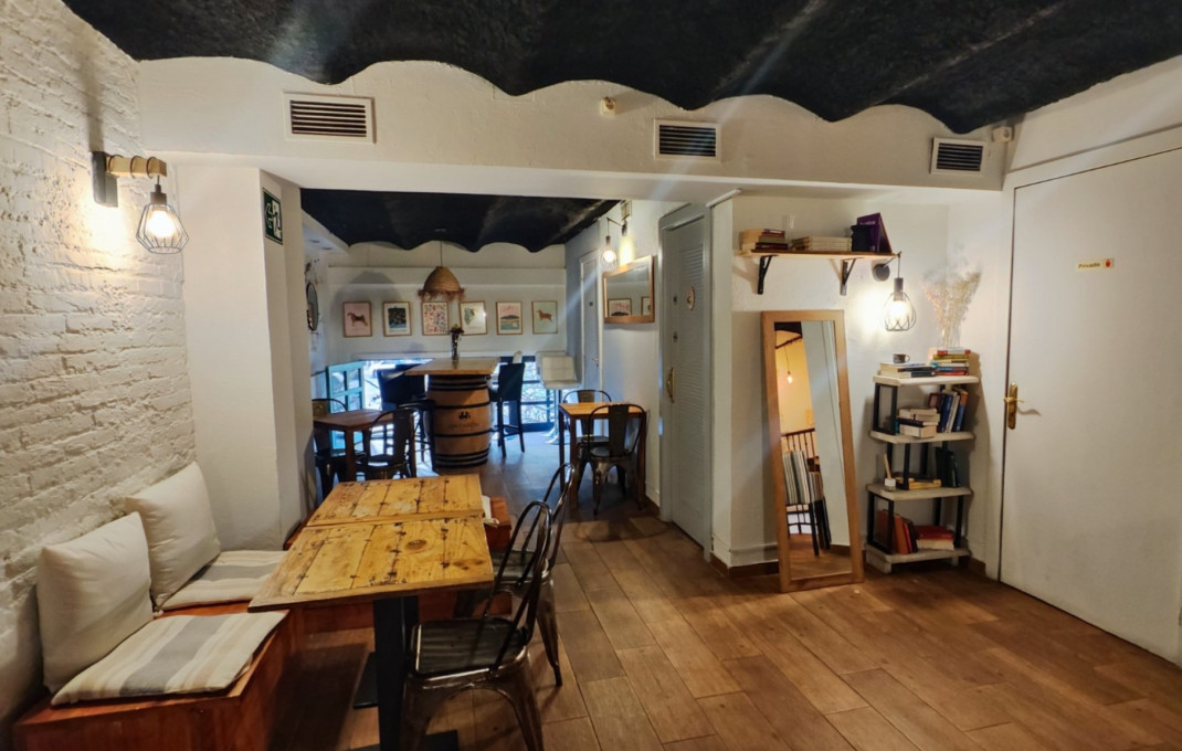 Transfer - Restaurant -
Barcelona - Sagrada familia