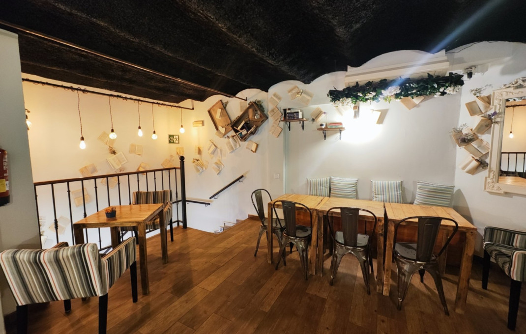 Transfer - Restaurant -
Barcelona - Sagrada familia