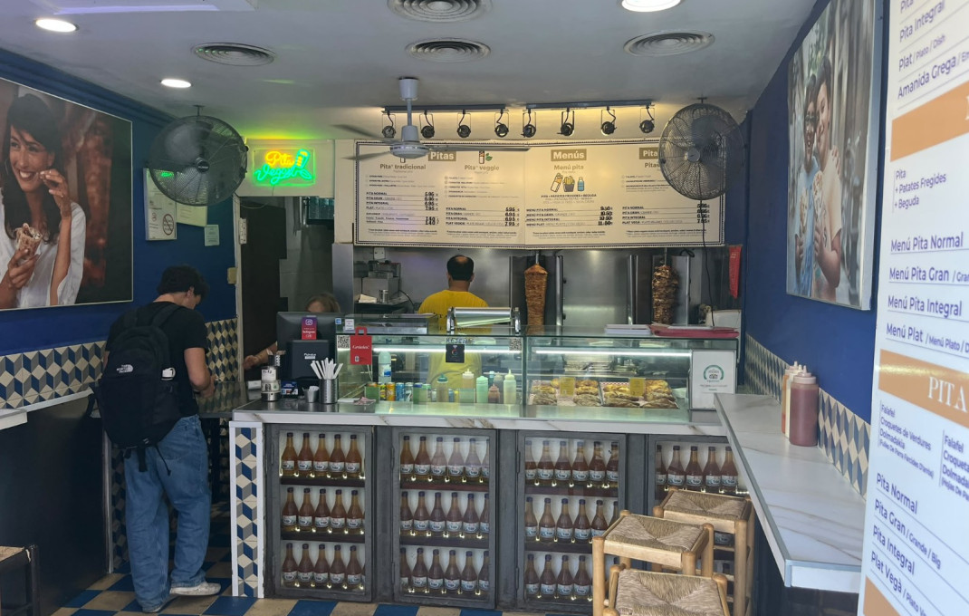 Traspaso - Take Away -
Barcelona - Gótico