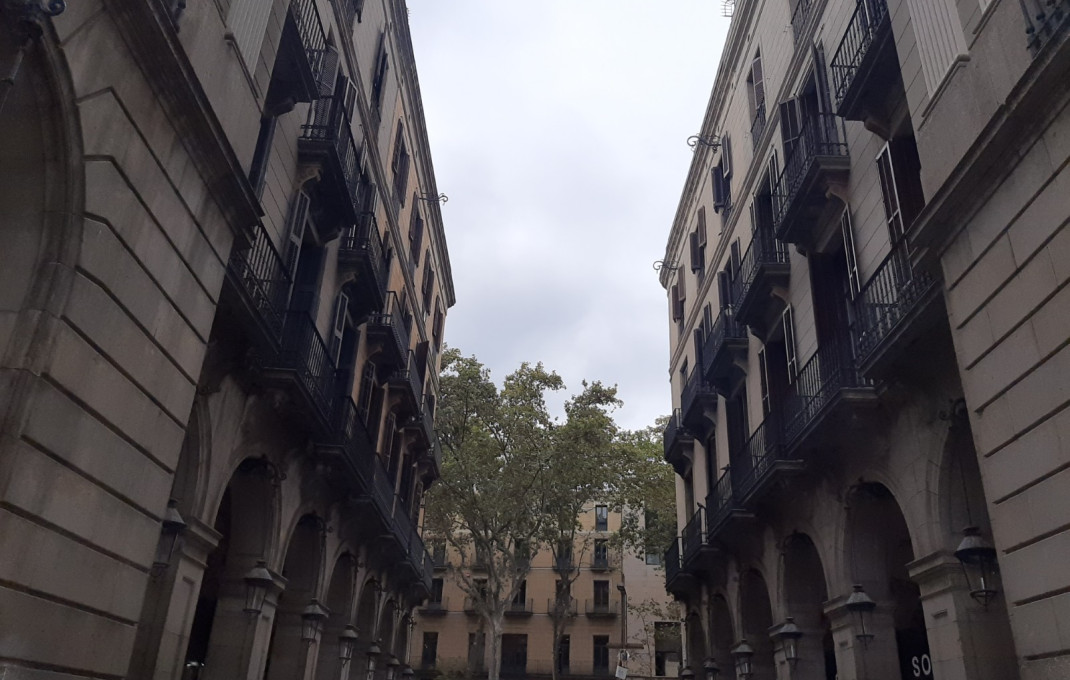 Traspaso - Restaurante -
Barcelona - Ciutat Vella, Raval