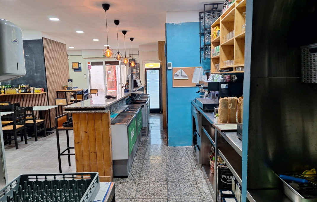 Traspaso - Licencia C2 -
Barcelona - Nou Barris