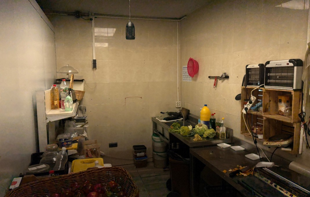 Traspaso - Tienda Alimentacion  -
Castellbisbal