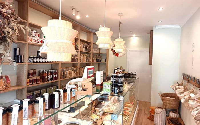 Traspaso - Tienda Alimentacion  -
Castelldefels