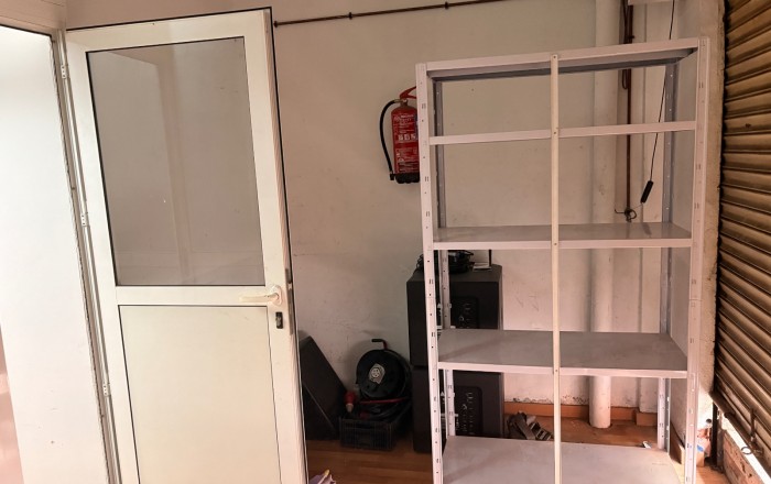 Venta - Local comercial -
Sant Boi de Llobregat