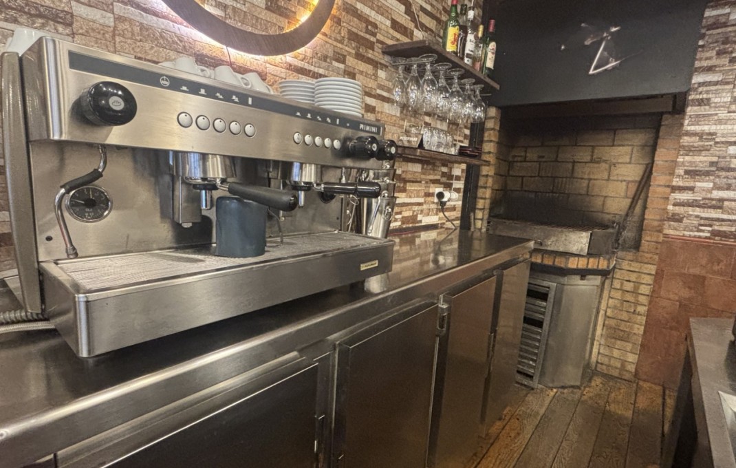 Traspaso - Bar Restaurante -
Barcelona - Nou Barris