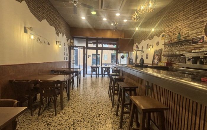 Traspaso - Bar Restaurante -
Barcelona - Nou Barris