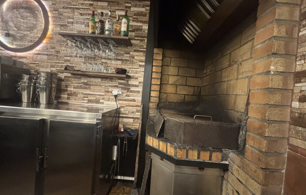 Traspaso - Bar Restaurante -
Barcelona - Nou Barris