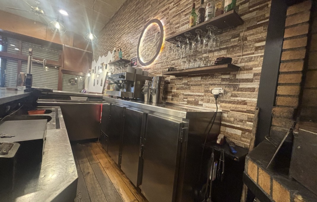 Traspaso - Bar Restaurante -
Barcelona - Nou Barris