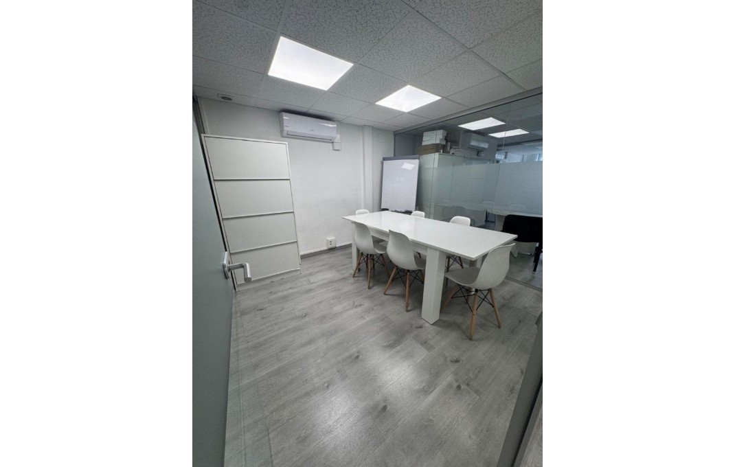 Sale - Offices -
Barcelona - Eixample