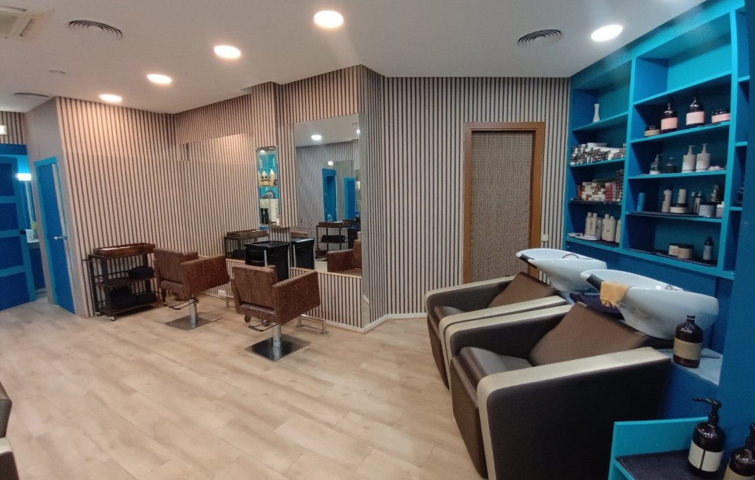 Transfert - Peluquerias y Estetica -
Barcelona - Eixample