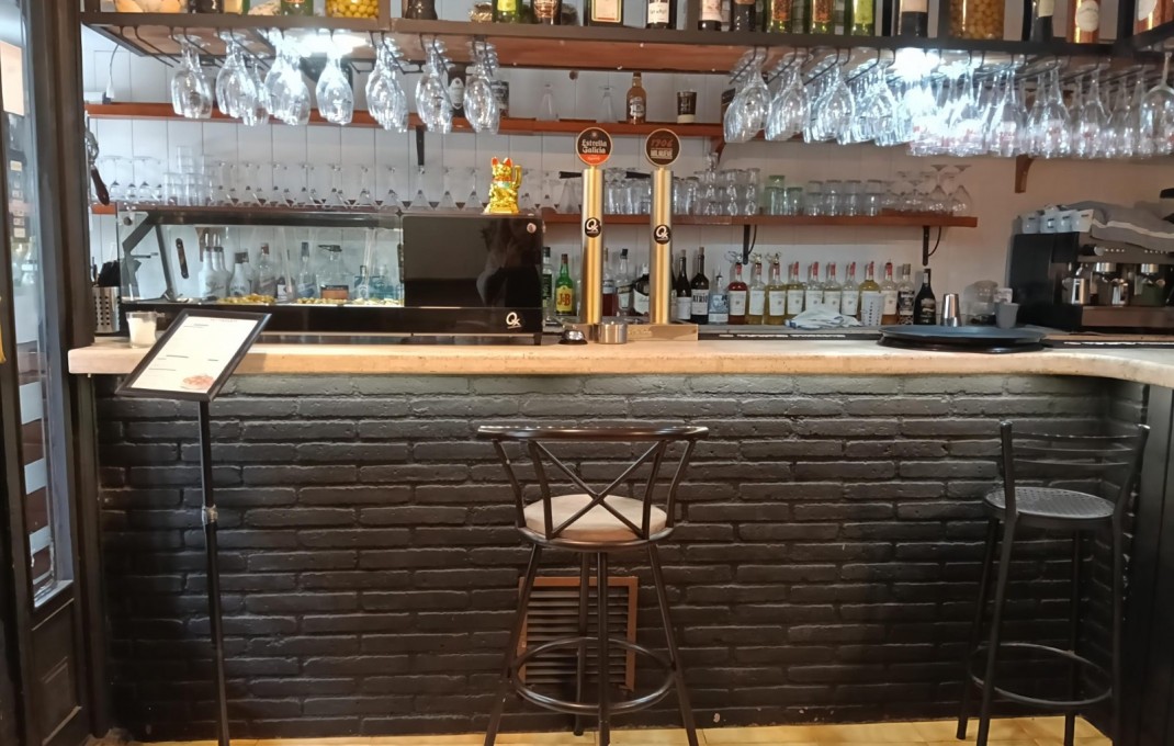 Transfert - Bar Restaurante -
Barcelona - Sant Andreu