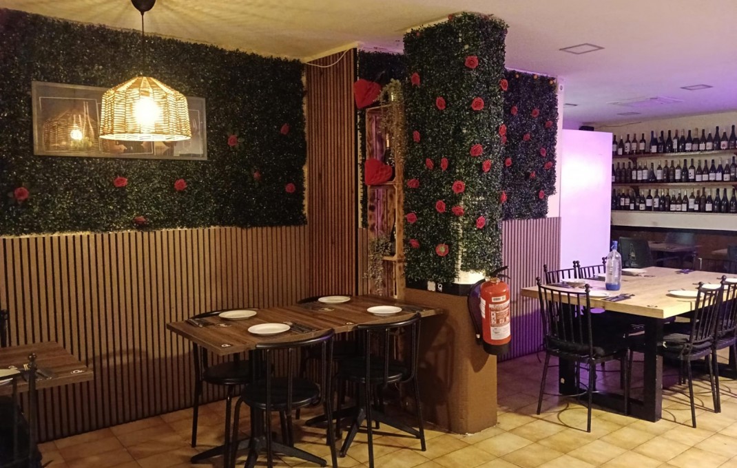 Transfert - Bar Restaurante -
Barcelona - Sant Andreu